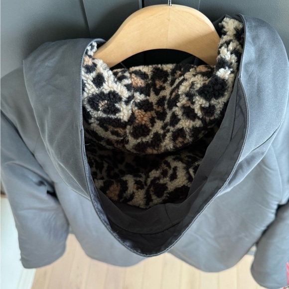 Maeve by Anthropologie Sporty Utility Dark Grey Hooded Coat Fur Interior •M• NWT - Picture 10 of 11